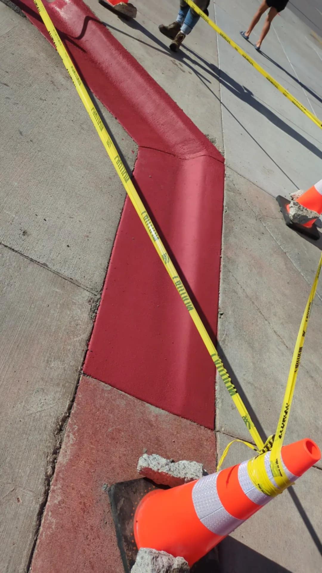 Commercial Concrete Walkway